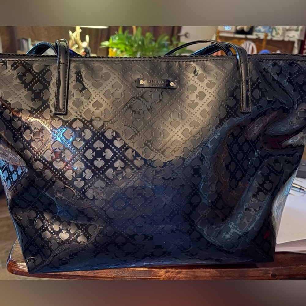 Kate Spade Glossy Black Patterned Tote